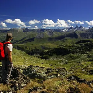 https://chalet-de-marie.hotels-rhonealpes.com