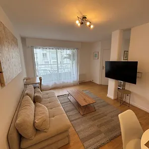 https://f2-lumineux-au-coeur-du-vieux.lillehotels.org