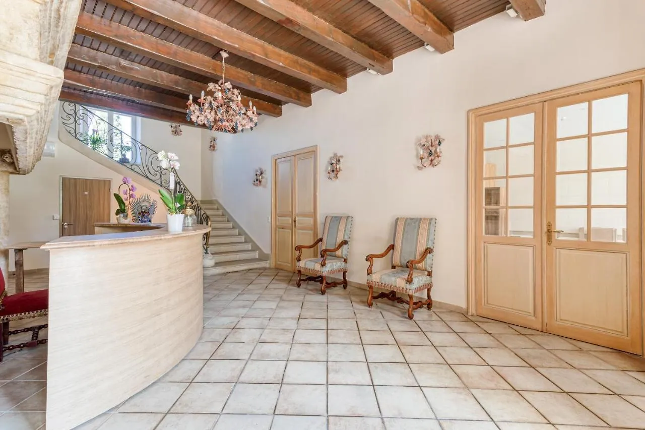 Domaine De La Nerthe- Hotel Provence Mediterranee Gignac-la-Nerthe