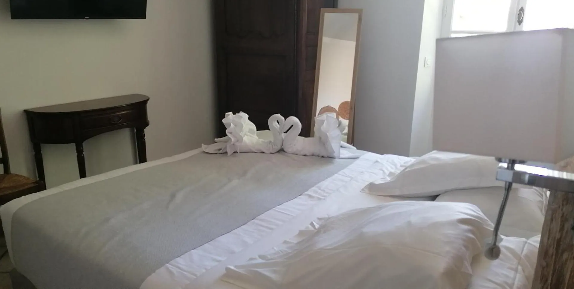 Domaine De La Nerthe- Hotel Provence Mediterranee Gignac-la-Nerthe