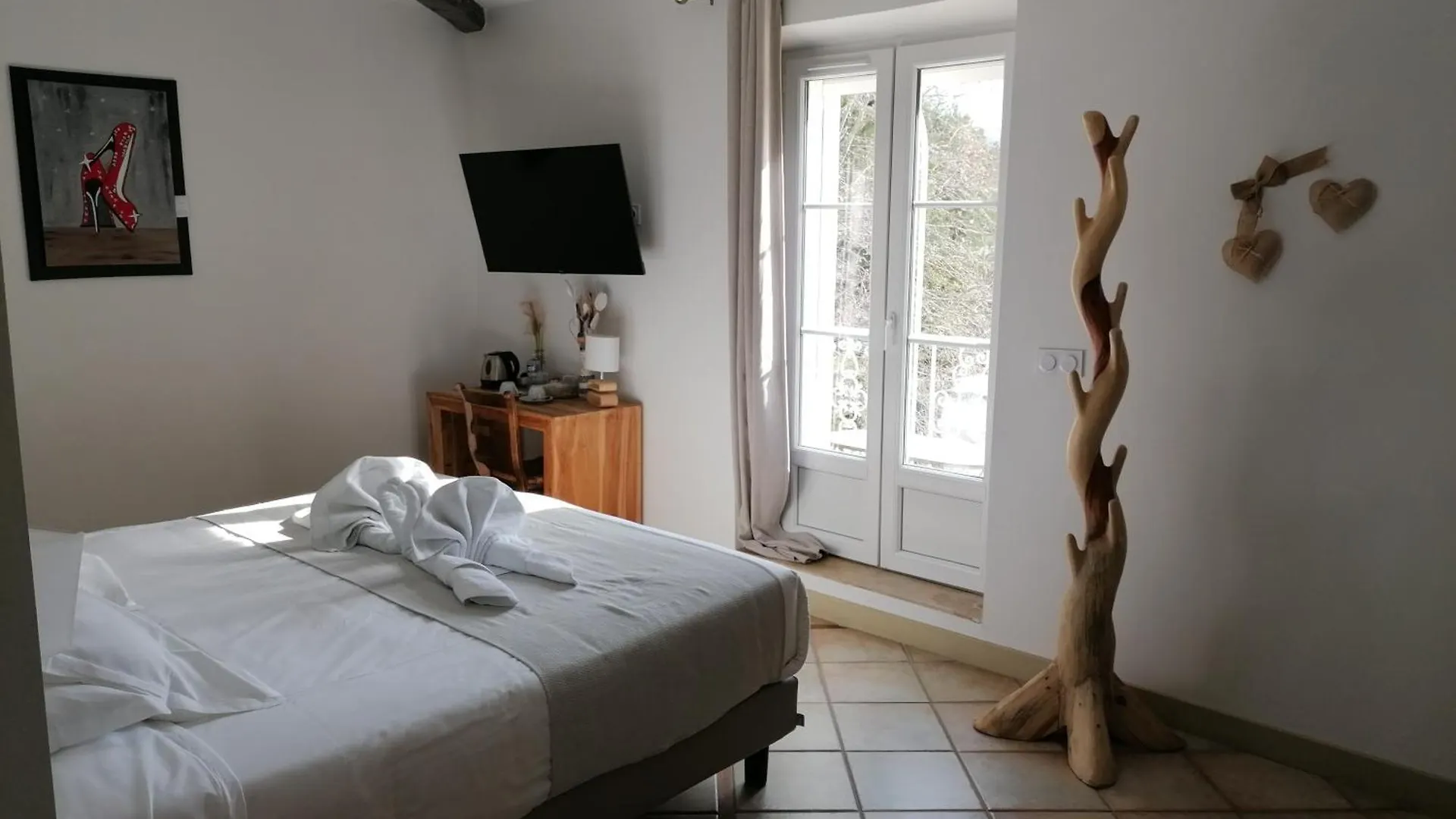 Domaine De La Nerthe- Hotel Provence Mediterranee Gignac-la-Nerthe